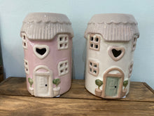 Load image into Gallery viewer, Wax Burner - Pretty Stone cottage - Two options