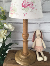 Load image into Gallery viewer, Lampbase - Mango Wood in Old Pine - 29cm