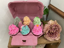 Load image into Gallery viewer, Bath Melts - Wild Olive - Pink egg box of 6
