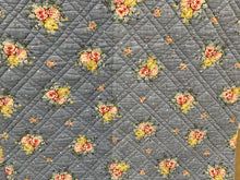 Load image into Gallery viewer, Bed quilted Throw - Laura Blue large 180 x 230cm - Greengate