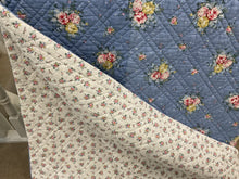 Load image into Gallery viewer, Bed quilted Throw - Laura Blue large 180 x 230cm - Greengate