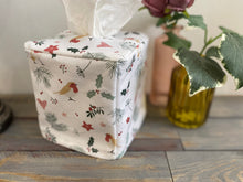 Load image into Gallery viewer, Tissue Box cover - Linen and Rose Christmas