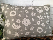 Load image into Gallery viewer, Cushion Cover- Olive and Daisy cover - Freya 30cm x 40cm