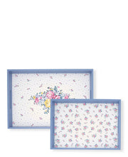 Load image into Gallery viewer, Set of two wood trays - Pretty Laura by GreenGate
