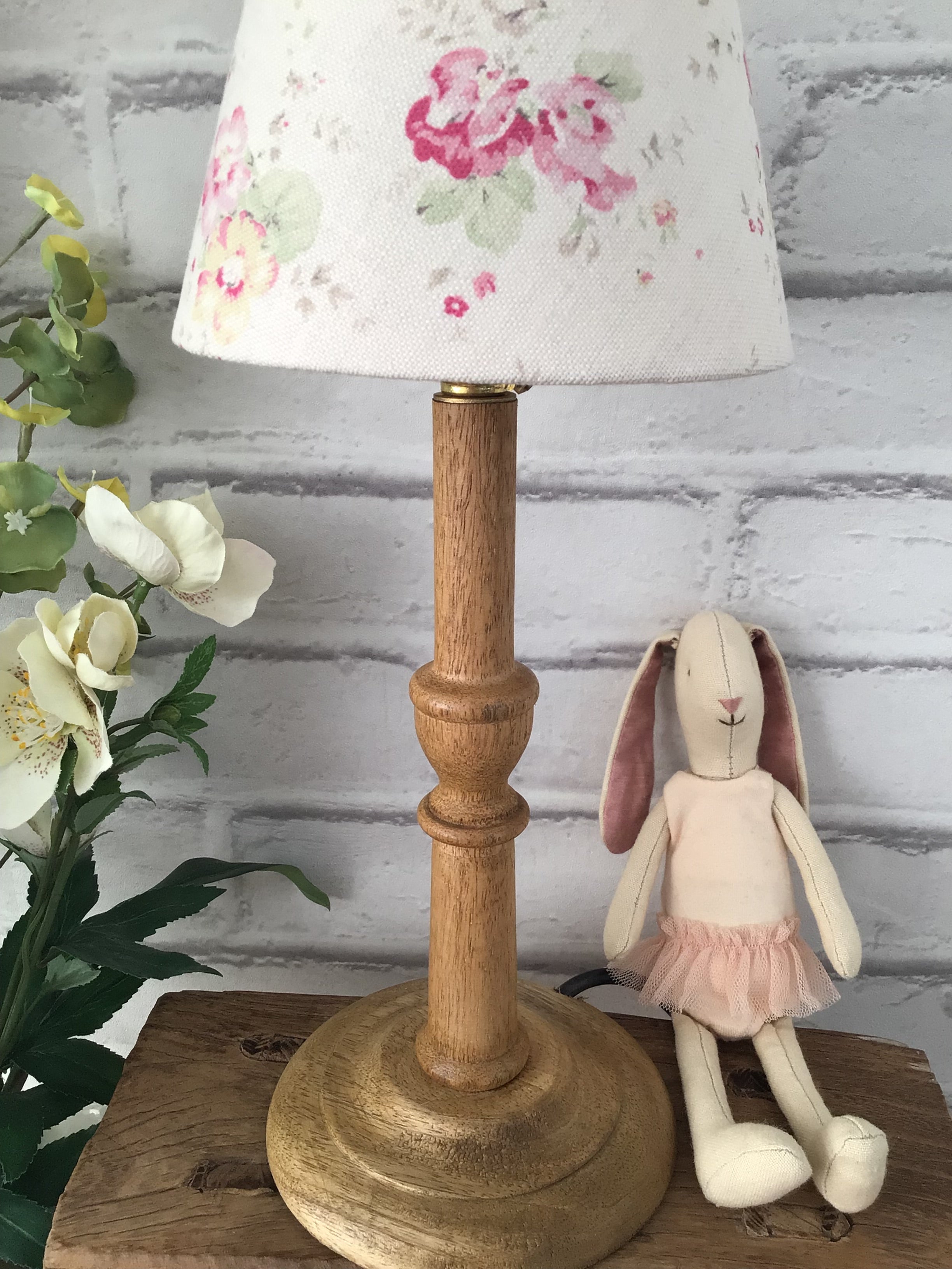 Lampbase  - Mango Wood in Old Pine - 29cm