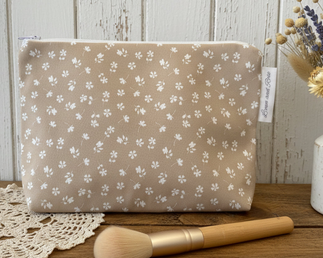 Cotton Cosmetic bag - Ditsy Parnsip on white