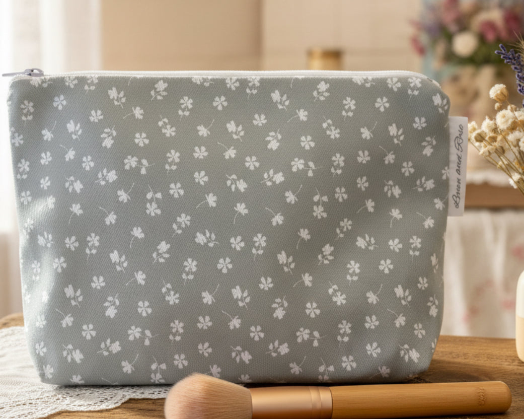 Cotton Cosmetic bag - Ditsy Fog green