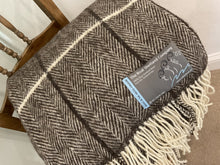 Load image into Gallery viewer, The Real Shetland Wool Throw 100% Wool Made in the UK
