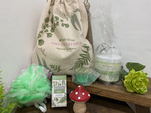 Load image into Gallery viewer, Luxury Shower gift set - Wild Olive - Serenity Spa
