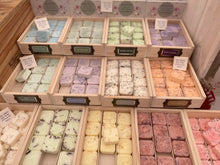 Load image into Gallery viewer, Natural Wax Melt 6 melt box
