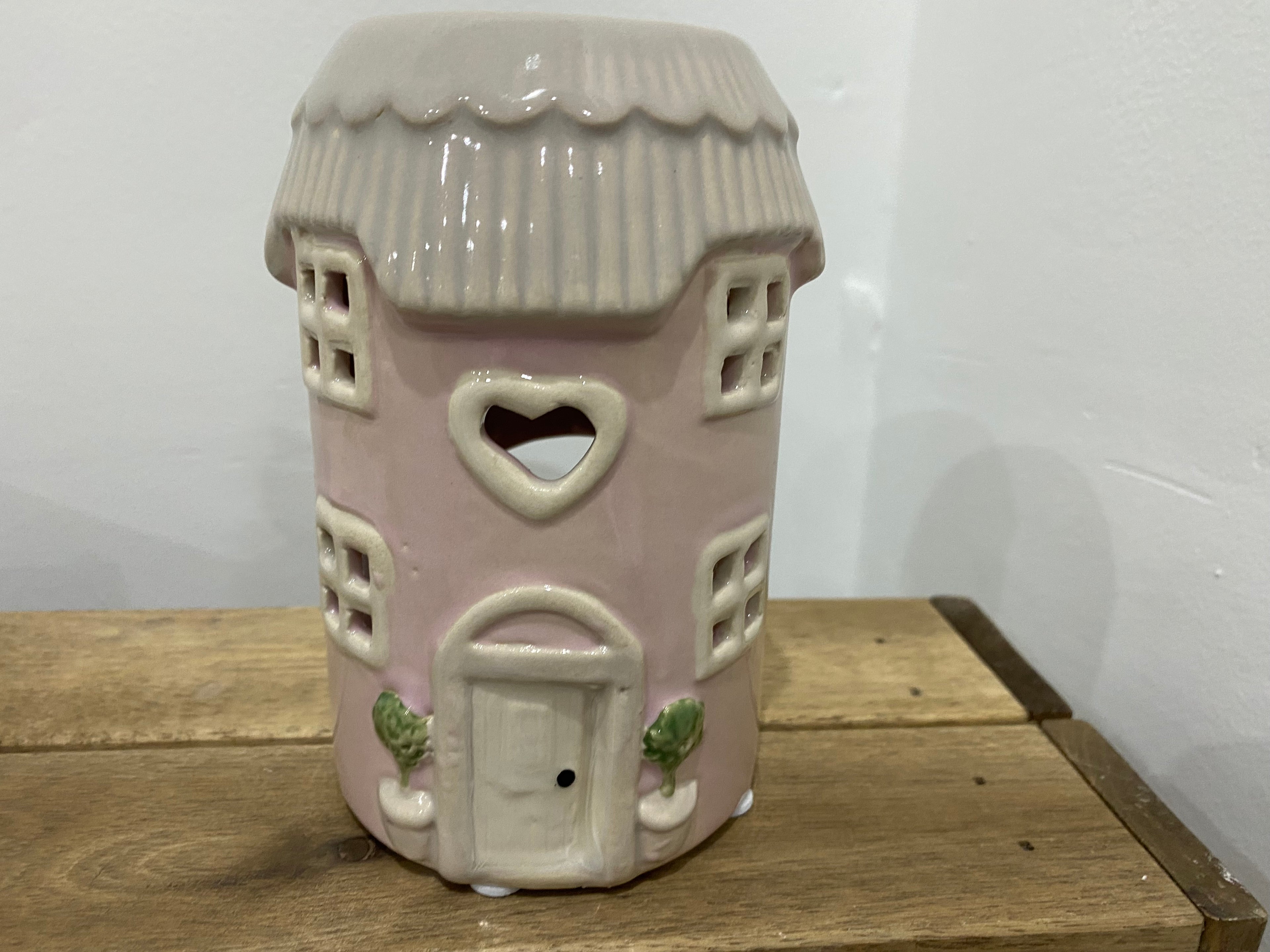 Wax Burner - Pretty Stone cottage