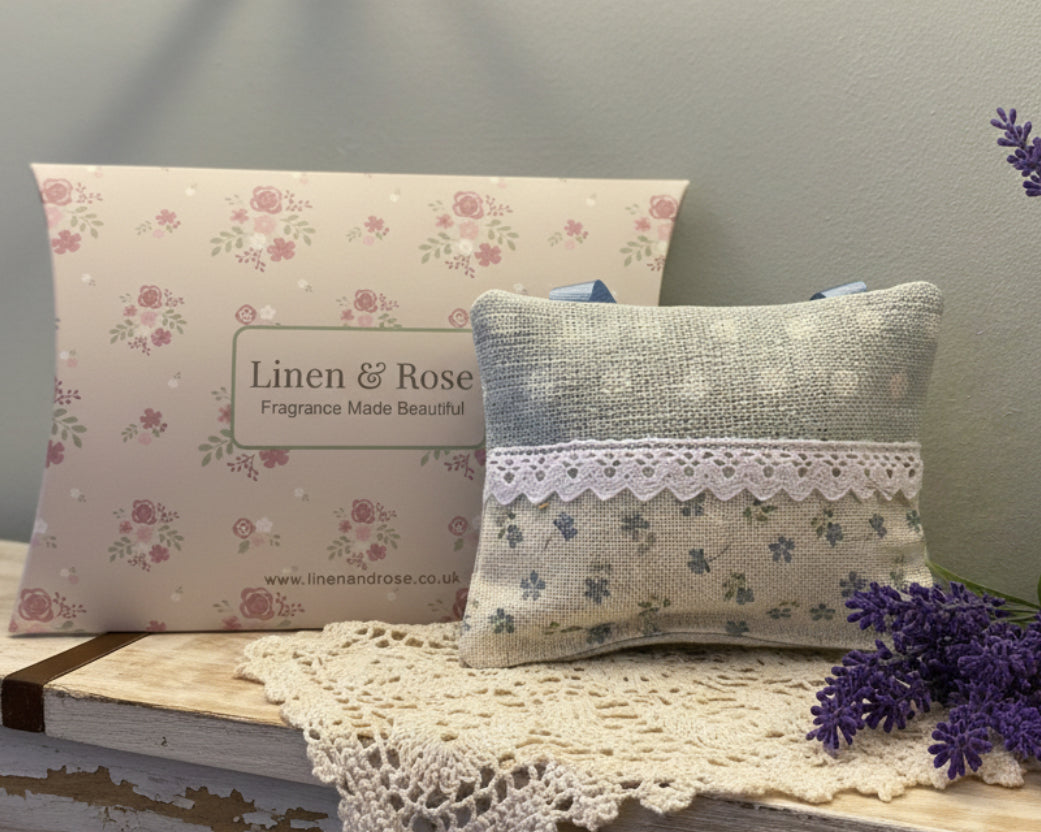 Hanging Lavender Pouch - Blue multi Ditsy and Spotty