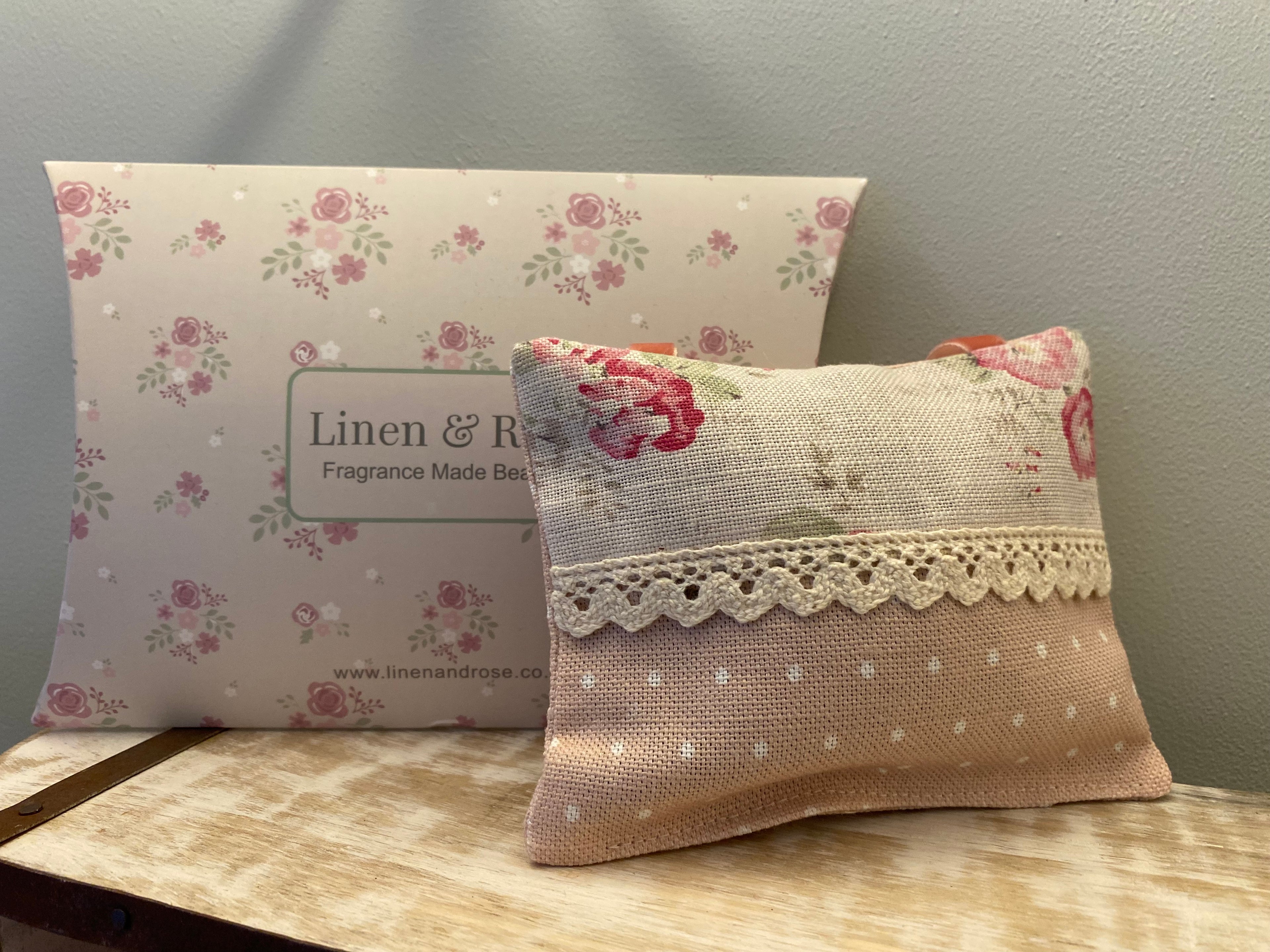 Hanging Lavender Pouch - Sweet Pea & Dotty- Peony and Sage