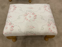 Load image into Gallery viewer, Footstool - Peony &amp; Sage - Mathilde ever so pretty
