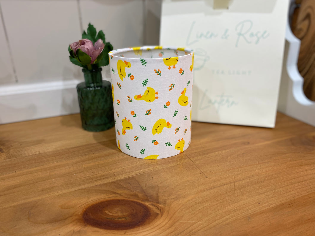 Lantern - Rose and Hubble - Cute little chicks - Free Gift Box