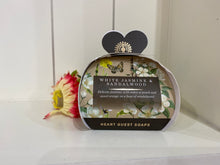 Load image into Gallery viewer, Mini Heart Soaps - English Soap Company - White Jasmine &amp; Sandalwood

