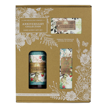 Load image into Gallery viewer, Delux Gift set - English Soap Company - Jasmine and Wild Strawberry
