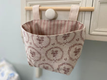 Load image into Gallery viewer, Hanging Fabric Basket - Olive and Daisy Mulberry Wreath
