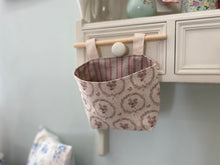 Load image into Gallery viewer, Hanging Fabric Basket - Olive and Daisy Mulberry Wreath
