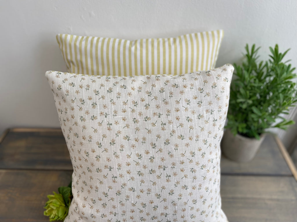 Cushion Cover - Linen and Rose Straw Ditsy multi on white - 32cm x 32cm