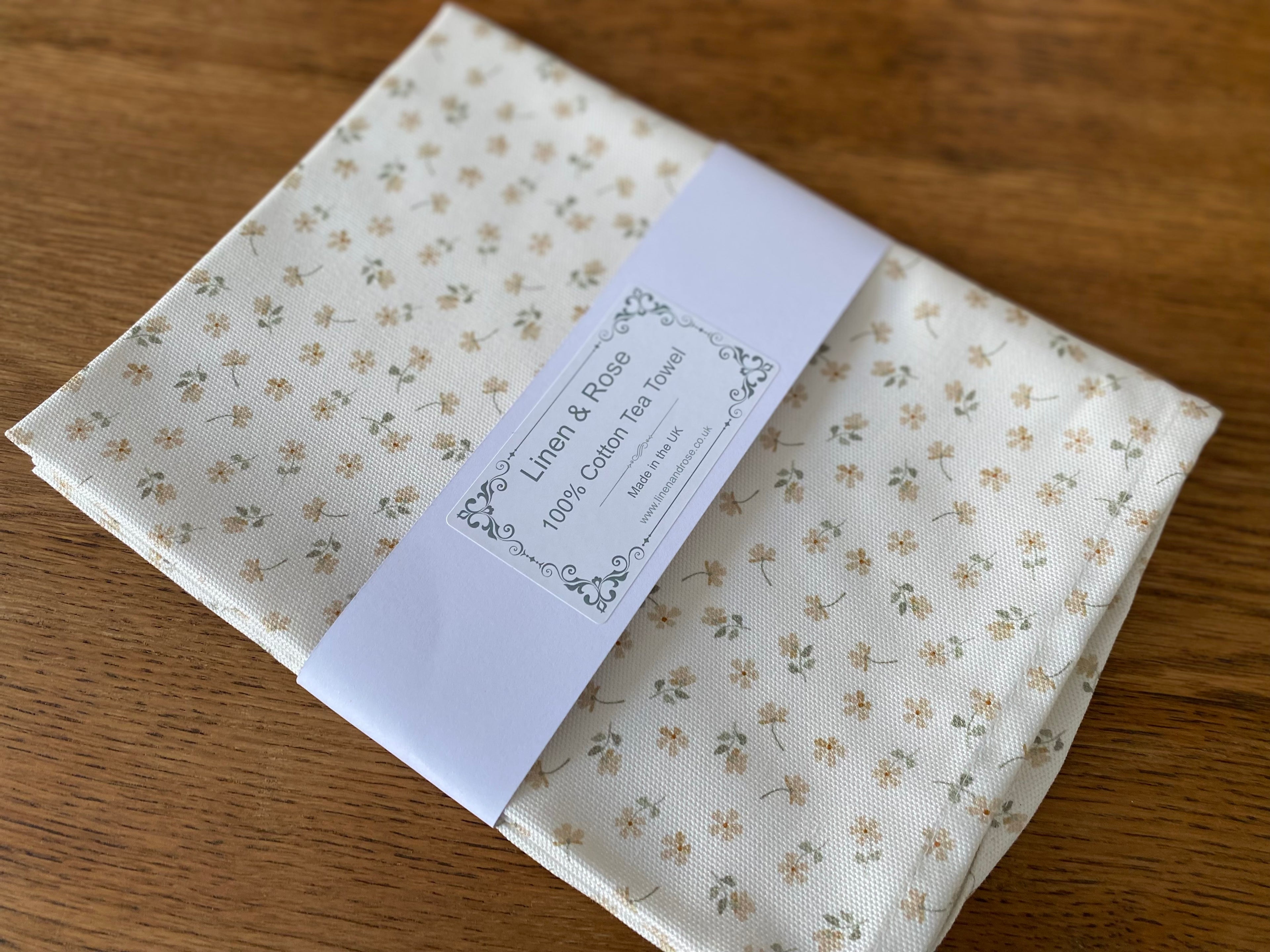 Tea Towel - Linen and Rose - Ditsy - Parsnip