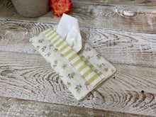 Load image into Gallery viewer, Pocket Tissue cover - Linen and Rose - Ditsy Parsnip
