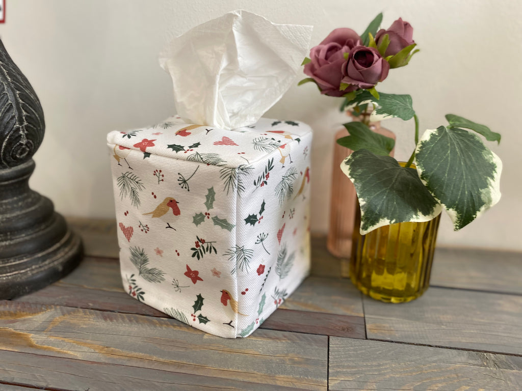 Tissue Box cover - Linen and Rose Christmas