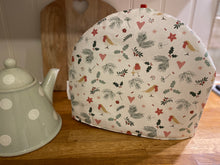 Load image into Gallery viewer, Tea Cosy - Linen and Rose - Festive
