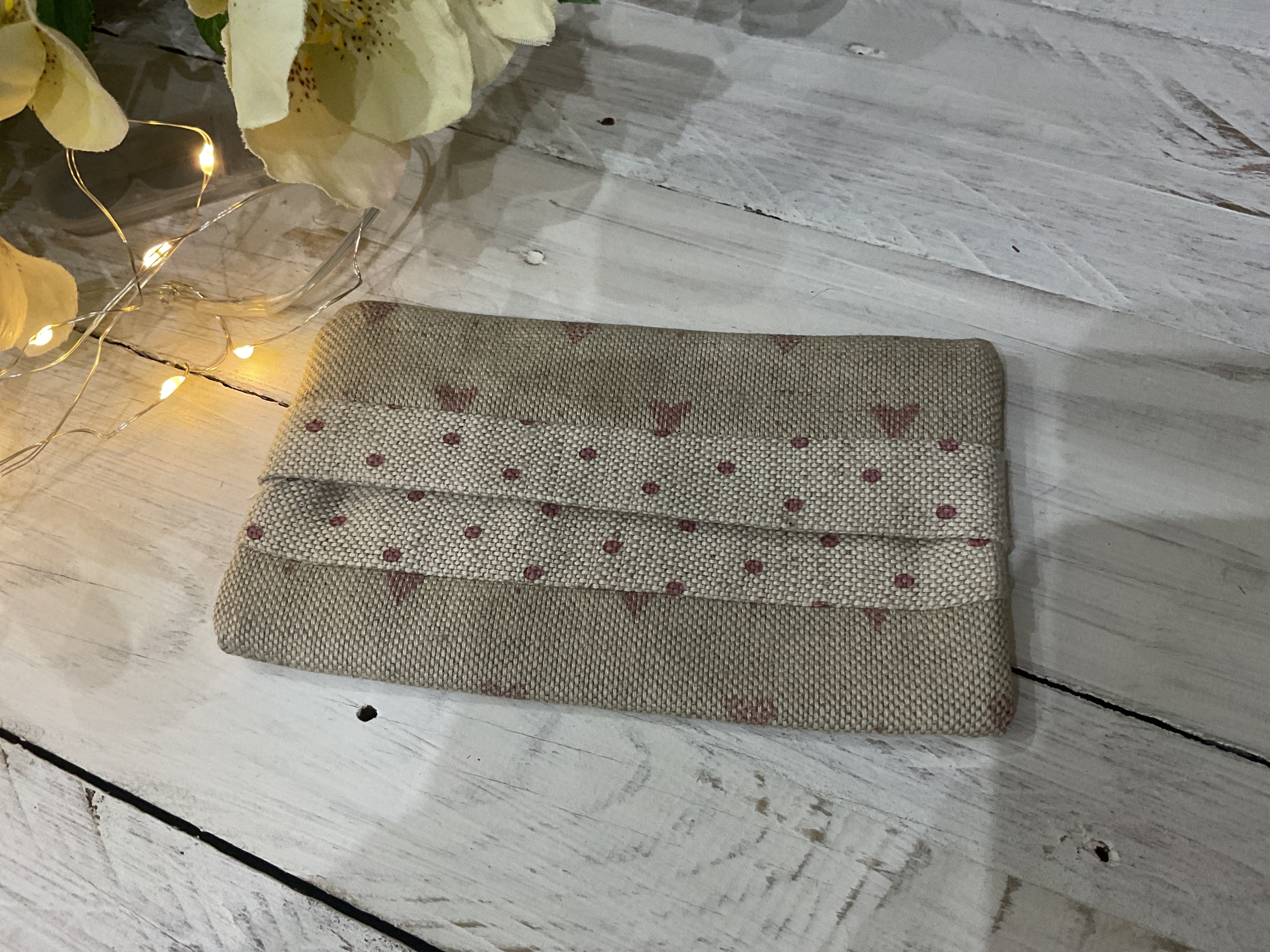 Pocket Tissue cover - Linen and Rose - Foxglove hearts