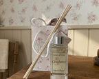 Handmade Botanical Reed Diffuser - Cranberry