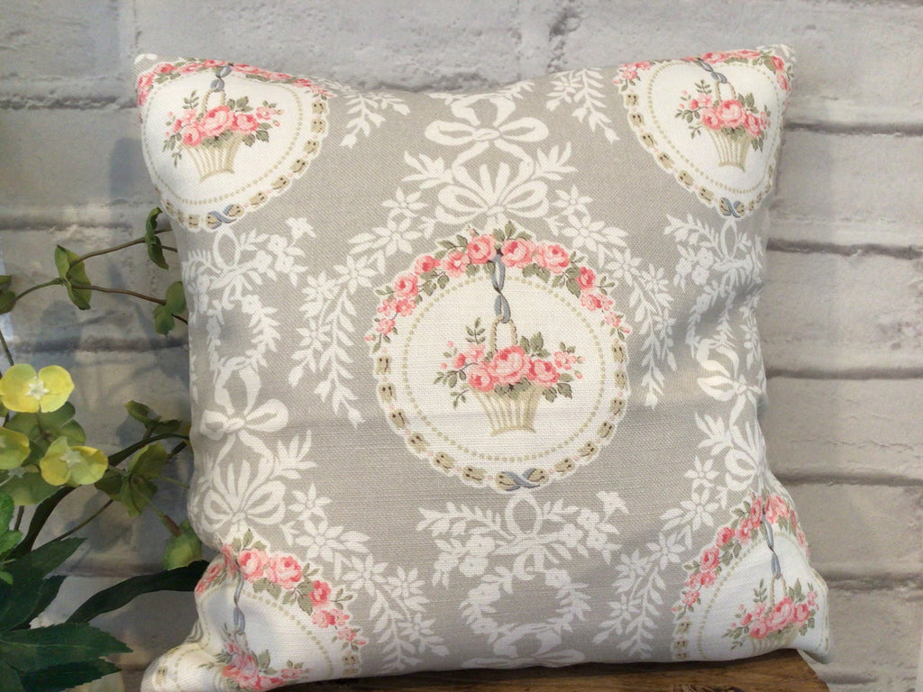 Cushion Cover - Painted Room - Medallion grey 32cm x 32cm