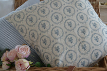 Load image into Gallery viewer, Cushion Cover - Olive and Daisy Blue Wreath linen - 45cm x 45cm
