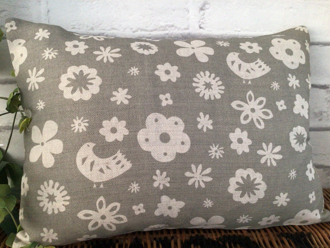 Cushion Cover- Olive and Daisy cover - Freya 30cm x 40cm